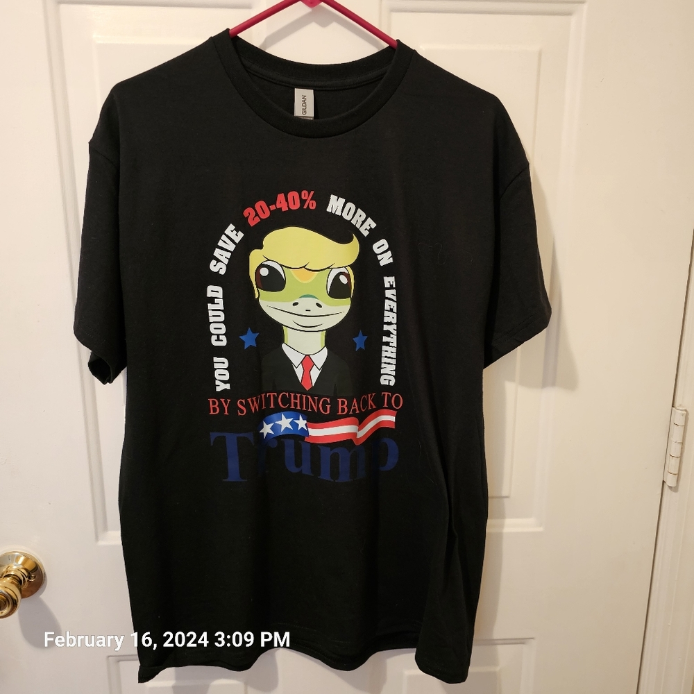 Geico Trump shirt size large